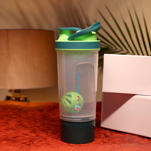 Plastic GYM Shaker 700 ml